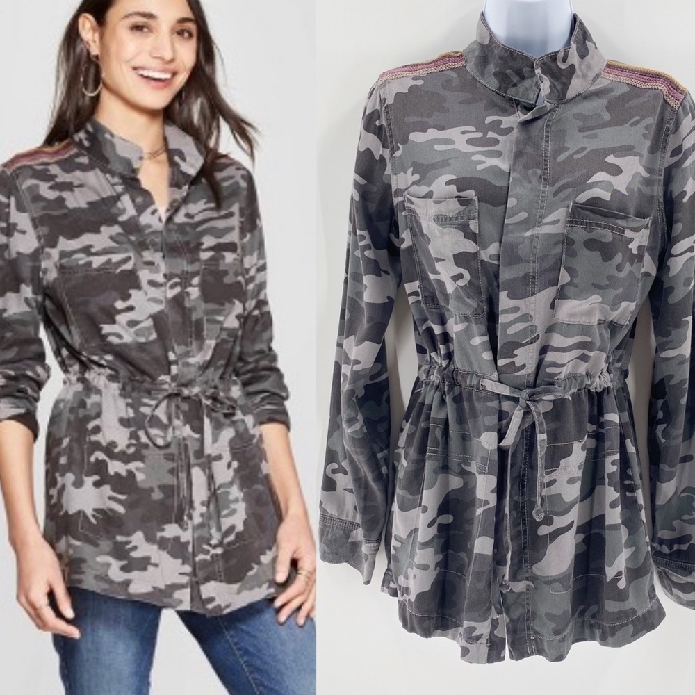 Knox Rose Gray Camo Jacket Size XS